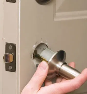 Lock Key Store Saint Paul, MN 651-383-2025 - 11-Residential-Locksmith