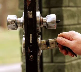 Lock Key Store Saint Paul, MN 651-383-2025 - 13-Re-Key-Locks